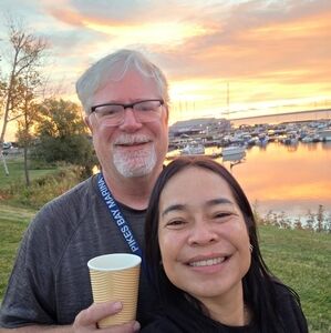 Meet your Poshers, Chitti & Mark